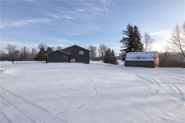 1337 15th Avenue, Barron, WI 54812