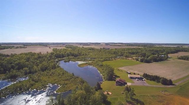 1337 15th Avenue, Barron, WI 54812