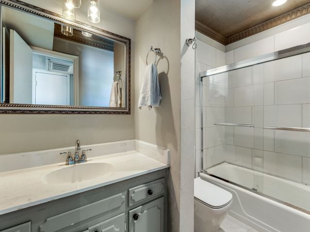 5005 Cedar Springs Road A, Dallas, TX 75235