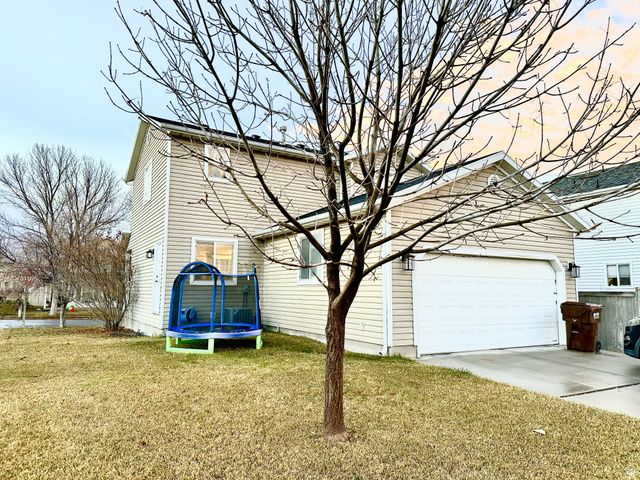 7818 N WINDHOVER RD, Eagle Mountain, UT 84005