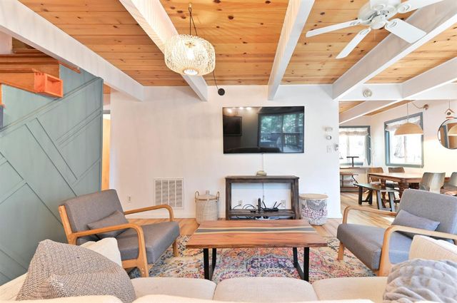 2816 Pine Knoll Dr, Arnold, CA 95223