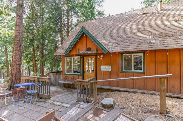 2816 Pine Knoll Dr, Arnold, CA 95223