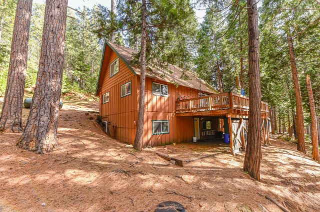 2816 Pine Knoll Dr, Arnold, CA 95223