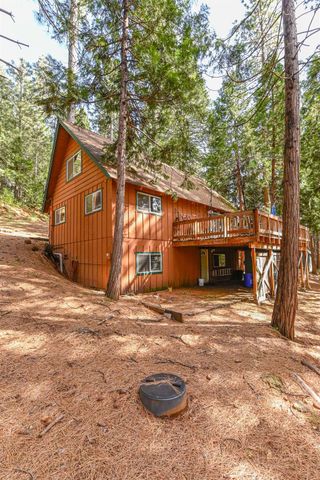 2816 Pine Knoll Dr, Arnold, CA 95223