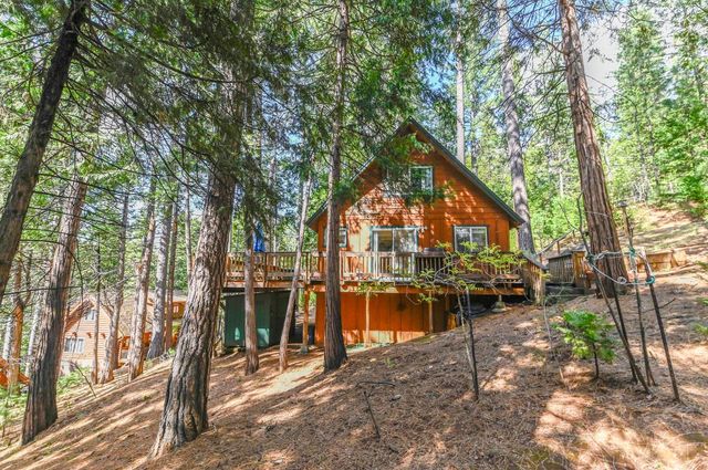 2816 Pine Knoll Dr, Arnold, CA 95223