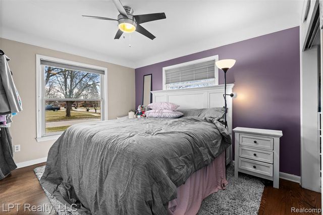 30605 Champine Street, Saint Clair Shores, MI 48082