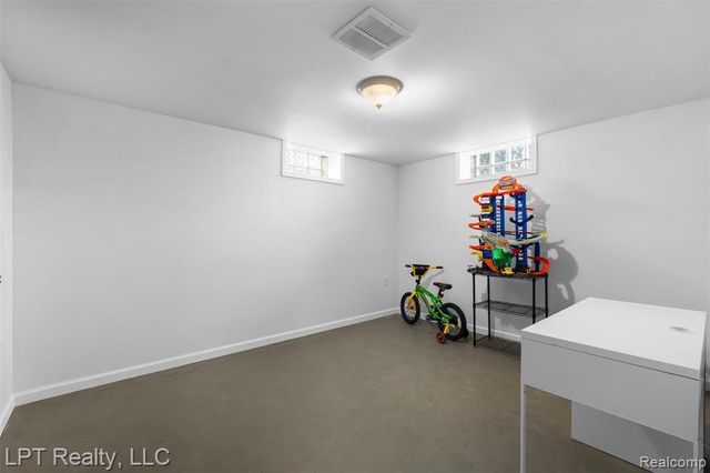 30605 Champine Street, Saint Clair Shores, MI 48082