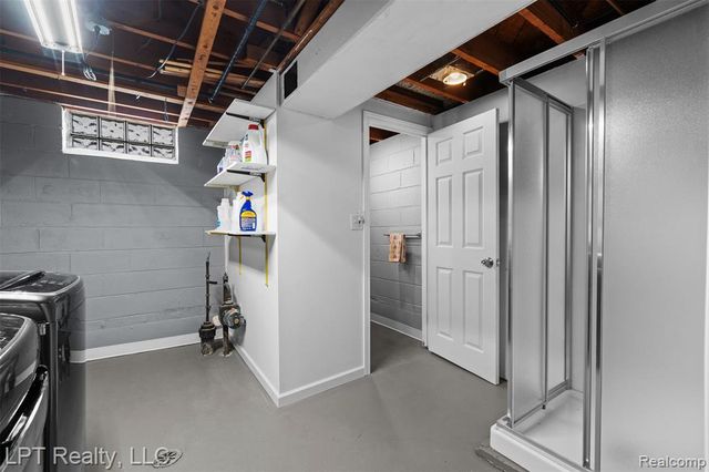 30605 Champine Street, Saint Clair Shores, MI 48082