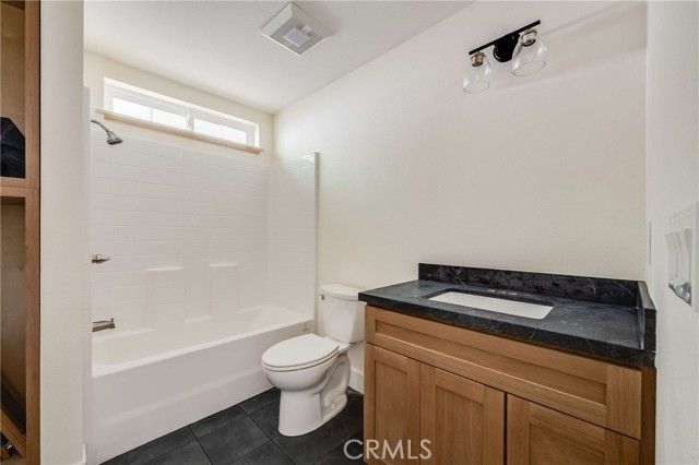 127 E Foothill Boulevard B, Glendora, CA 91741