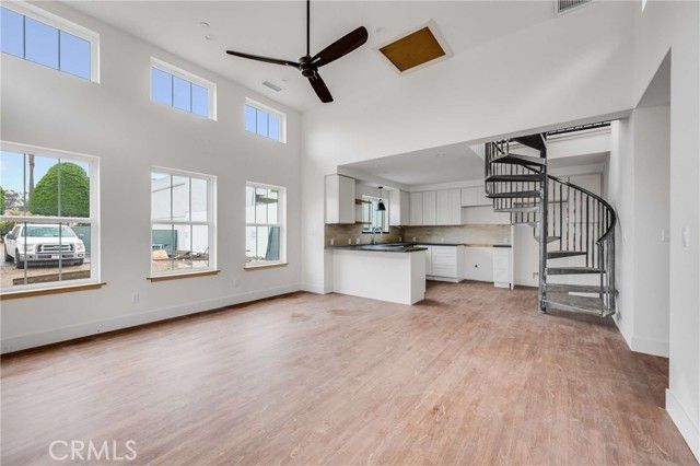 127 E Foothill Boulevard B, Glendora, CA 91741