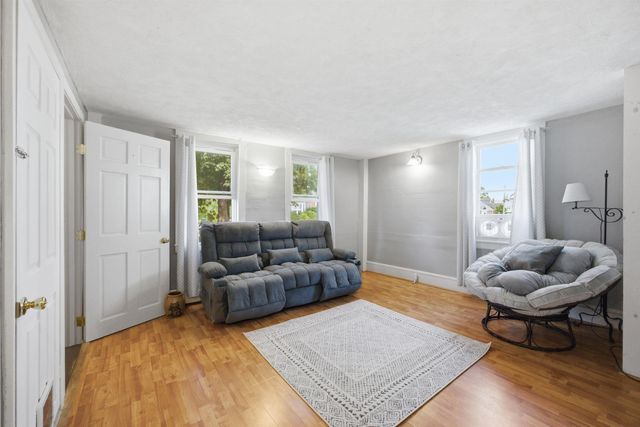 103 Main Street, Alton, NH 03809