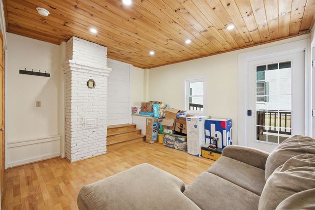 103 Main Street, Alton, NH 03809