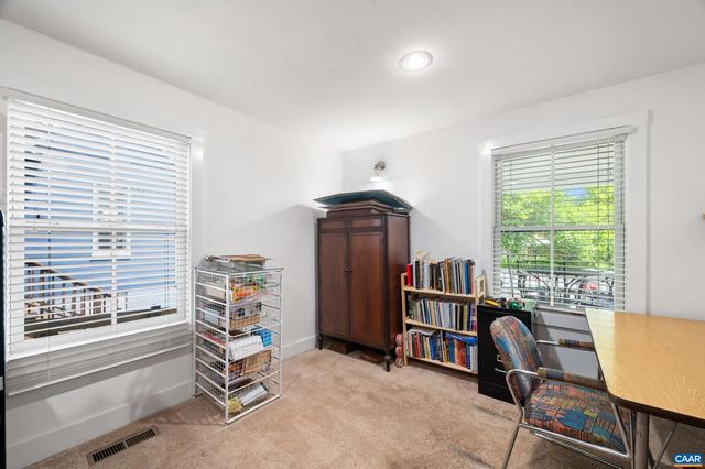 423 MEADE AVE, Charlottesville, VA 22902