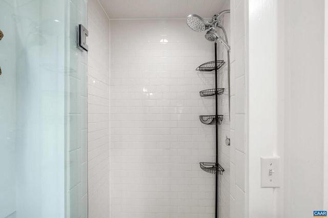 423 MEADE AVE, Charlottesville, VA 22902