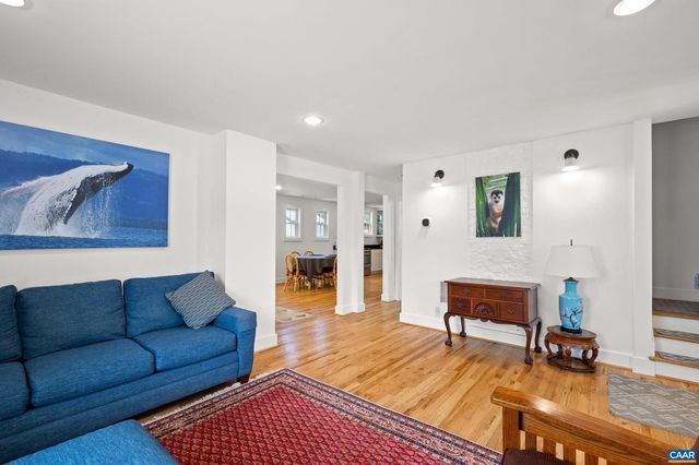 423 MEADE AVE, Charlottesville, VA 22902