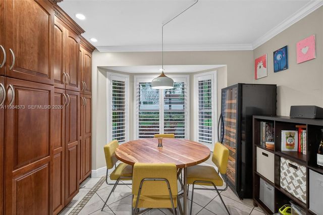 1860 Sweetbay Way, Hollywood, FL 33019