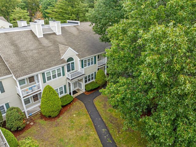 750 Brookside Dr D, Andover, MA 01810