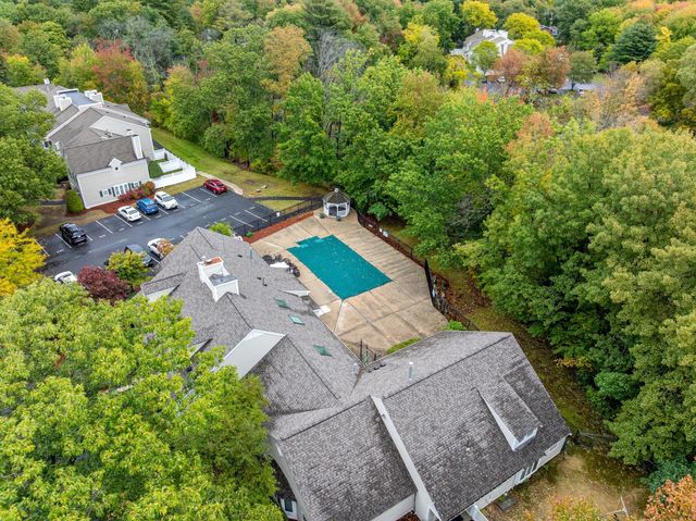 750 Brookside Dr D, Andover, MA 01810
