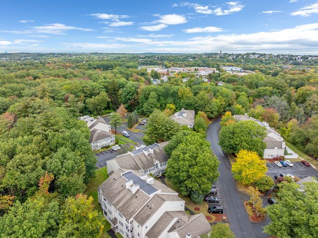 750 Brookside Dr D, Andover, MA 01810