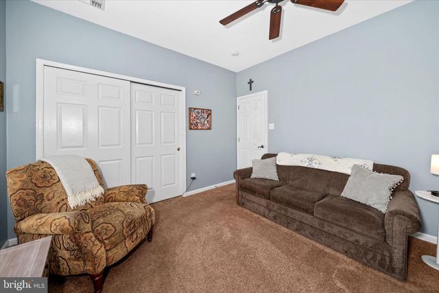 20 HUNTERS WAY, Glen Mills, PA 19342