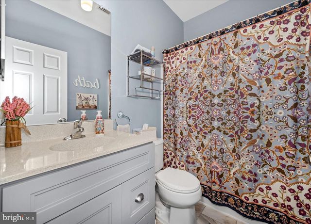 20 HUNTERS WAY, Glen Mills, PA 19342