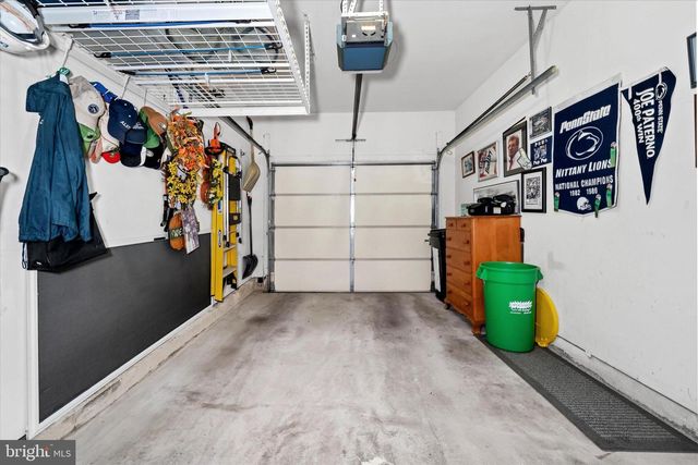 20 HUNTERS WAY, Glen Mills, PA 19342