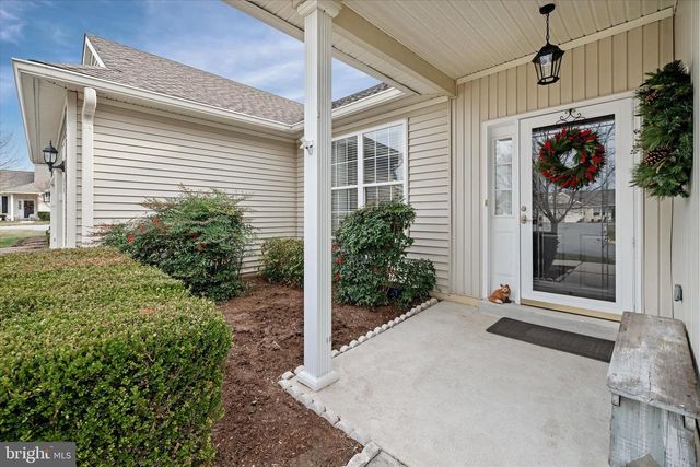 20 HUNTERS WAY, Glen Mills, PA 19342