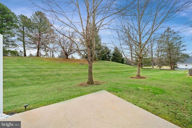 20 HUNTERS WAY, Glen Mills, PA 19342