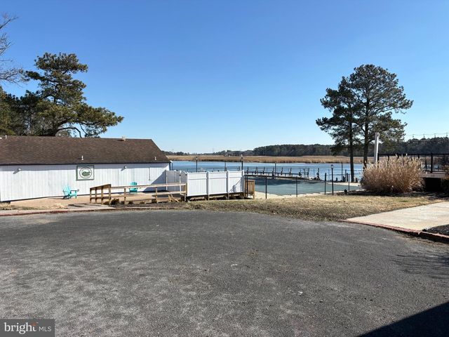 6229 AYRSHIRE DR, Salisbury, MD 21801