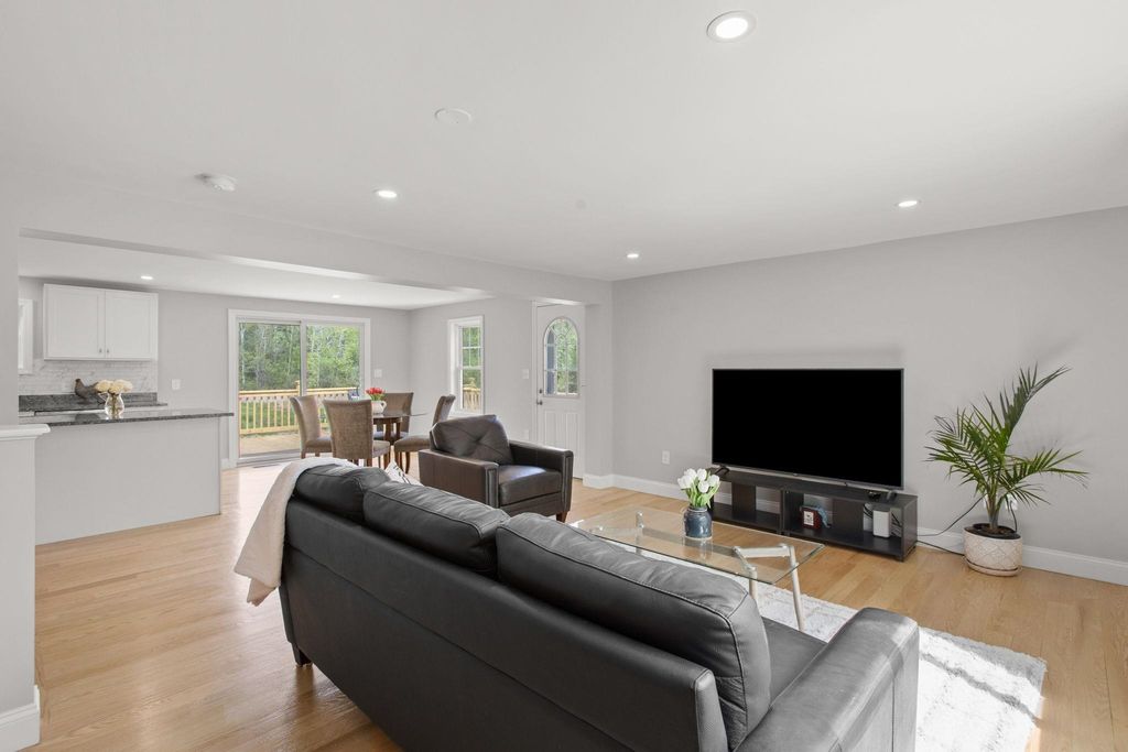 Image 12 of property listing at 74 Little River Road, Kingston, NH 03848