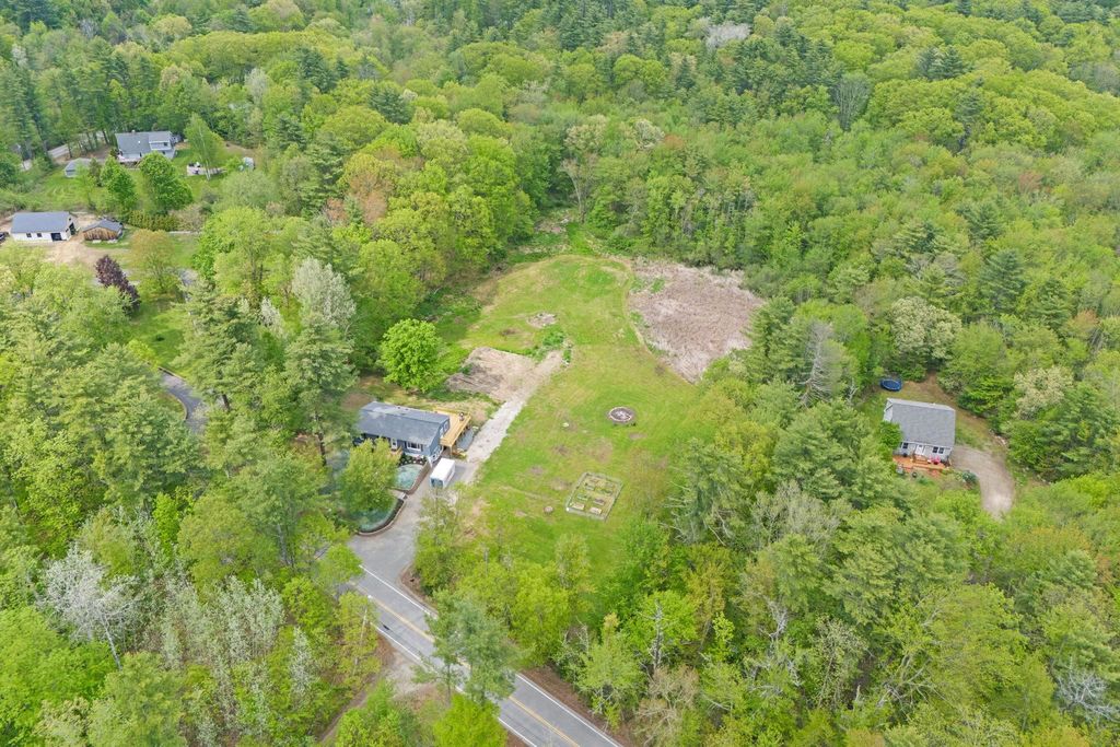 Image 6 of property listing at 74 Little River Road, Kingston, NH 03848