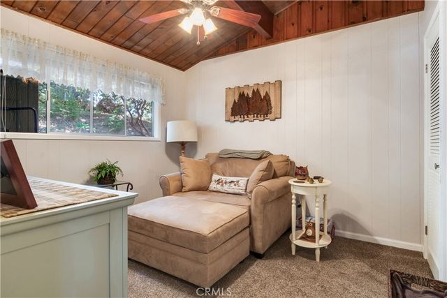 37667 Live Oak Street, Angelus Oaks, CA 92305