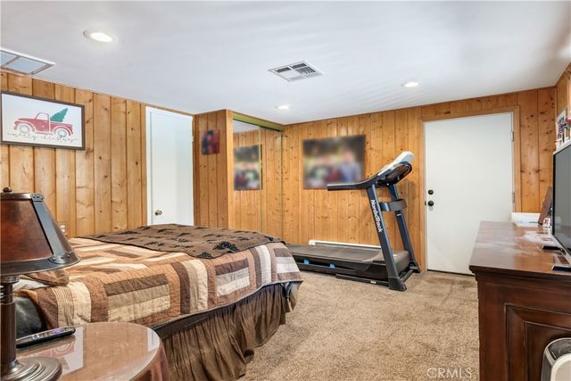 37667 Live Oak Street, Angelus Oaks, CA 92305