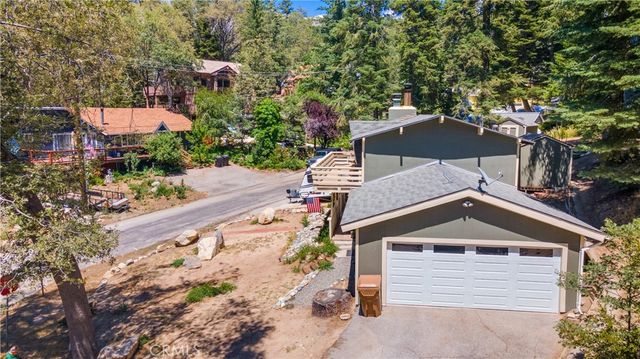 37667 Live Oak Street, Angelus Oaks, CA 92305