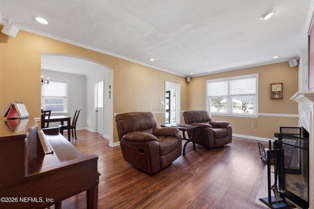 4155 LONDON Road, Jacksonville, FL 32207