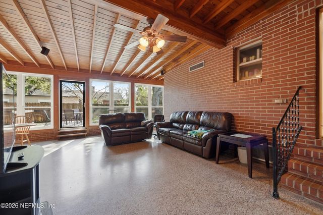 4155 LONDON Road, Jacksonville, FL 32207