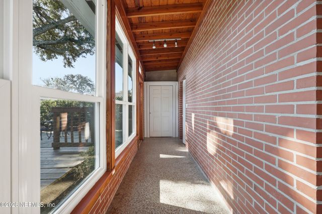 4155 LONDON Road, Jacksonville, FL 32207