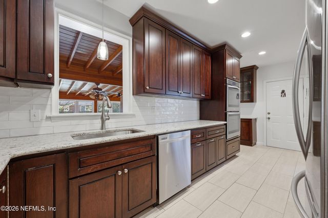 4155 LONDON Road, Jacksonville, FL 32207