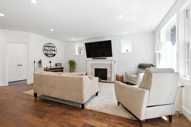 60 Claybrook Road, Dover, MA 02030