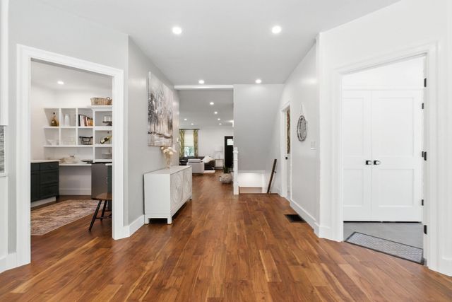 60 Claybrook Road, Dover, MA 02030