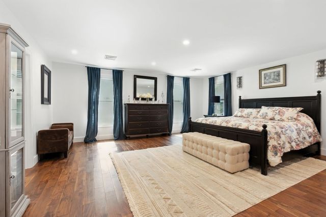 60 Claybrook Road, Dover, MA 02030