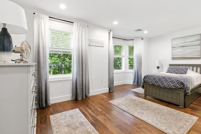 60 Claybrook Road, Dover, MA 02030