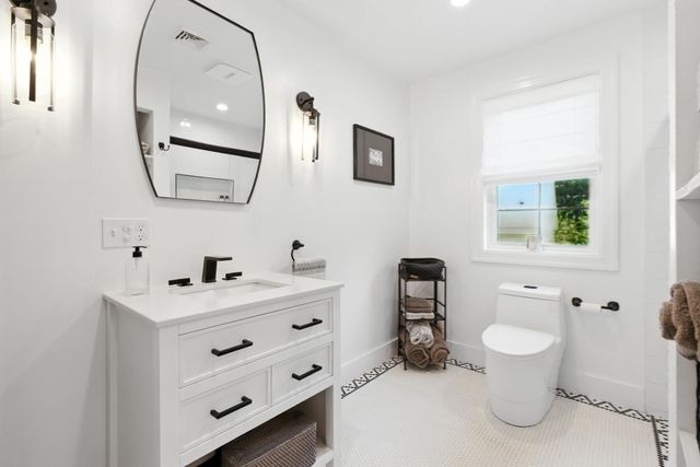 60 Claybrook Road, Dover, MA 02030