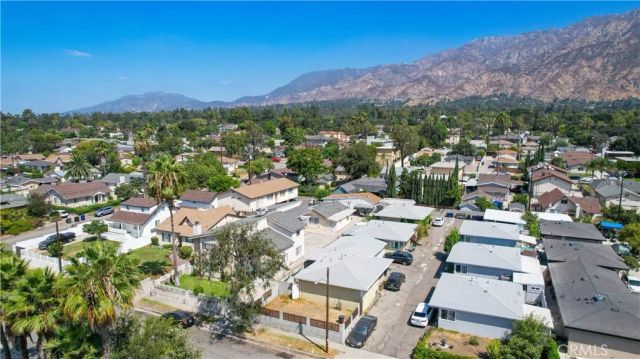 1717 Atchison, Pasadena, CA 91104