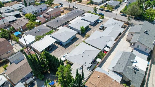 1717 Atchison, Pasadena, CA 91104