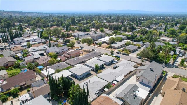 1717 Atchison, Pasadena, CA 91104