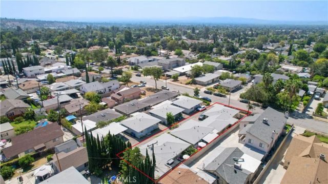 1717 Atchison, Pasadena, CA 91104