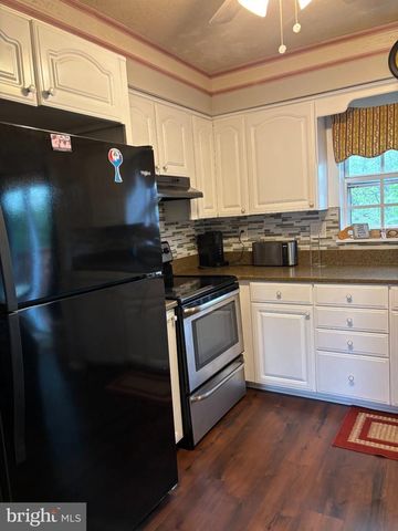 18203 SMOKE HOUSE CT, Germantown, MD 20874