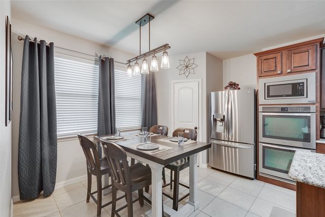 15121 Seventeen Lakes Boulevard, Fort Worth, TX 76262