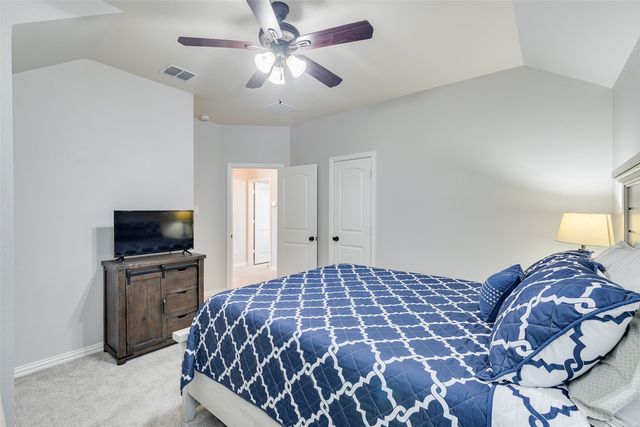 15121 Seventeen Lakes Boulevard, Fort Worth, TX 76262